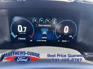 Ford F-150 2022 4x4 Lariat 4 puertas SuperCrew perilla de 5,5 pies