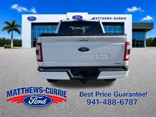 Ford F-150 2022 4x4 Lariat 4 puertas SuperCrew perilla de 5,5 pies