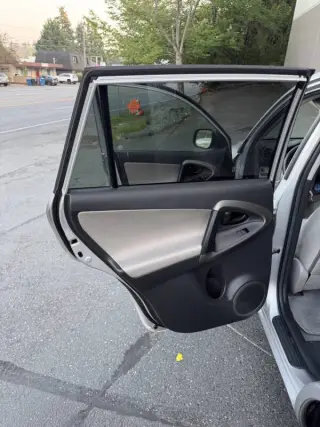 Toyota RAV4 2010