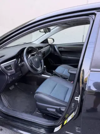 Toyota Corolla 2015