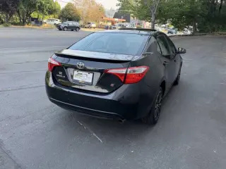 Toyota Corolla 2015
