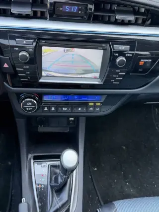 Toyota Corolla 2015