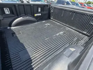 Ford F-150 2025 4x4 XLT 4p SuperCrew 5.5 ft. SB