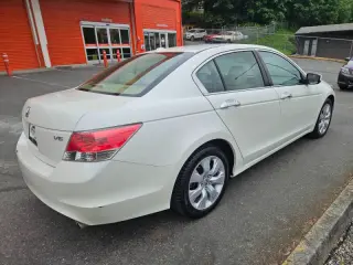 Honda Accord 2009