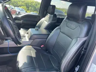 Ford F-150 2018 4x4 Raptor 4dr SuperCrew 5.5 ft. SB