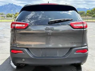 Jeep Cherokee 2016