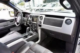 Ford F-150 2013 4x4 SVT Raptor 4dr SuperCrew Styleside 5.5 ft. SB