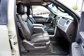 Ford F-150 2013 4x4 SVT Raptor 4dr SuperCrew Styleside 5.5 ft. SB