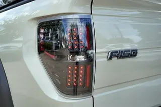 Ford F-150 2013 4x4 SVT Raptor 4dr SuperCrew Styleside 5.5 ft. SB