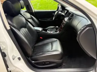 Infiniti QX50 2017