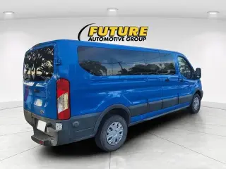 Ford Transit 2015 350 XL 3dr LWB Low Roof Passenger Van con puertas laterales para 60/40 pasajeros