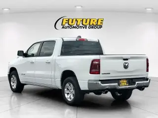 Ram 1500 2024 4x2 Laramie 4p Cubierta de Tripulación 5.6 ft. Caja Extendida Camioneta