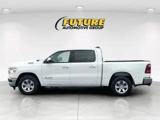 Ram 1500 2024 4x2 Laramie 4p Cubierta de Tripulación 5.6 ft. Caja Extendida Camioneta