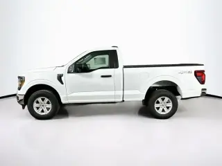 Ford F-150 2026 4x4 XL 2dr Regular Cab 8 pies LB