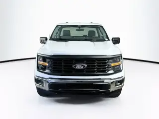 Ford F-150 2026 4x4 XL 2dr Regular Cab 8 pies LB