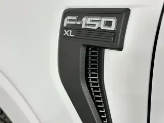 Ford F-150 2026 4x4 XL 2dr Regular Cab 8 pies LB