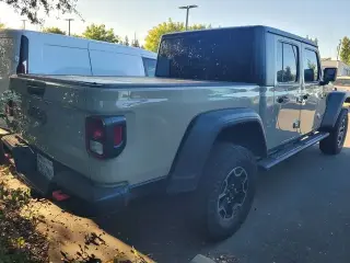 Jeep Gladiator 2022 4x4 Mojave 4dr Crew Cab 5.0 ft. SB