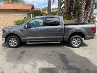 Ford F-150 2024 4x2 XLT 4p SuperCrew 5.5 ft. CB