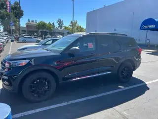 Ford Explorer 2023 AWD XLT 4p. SUV