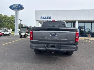 Ford F-150 2021 4x4 XL 4dr SuperCrew 5.5 ft. SB