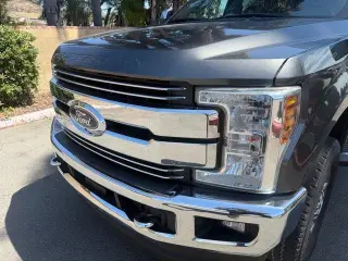 Ford F-350 Super Duty 2018 4x4 Limited 4p Camioneta Cabina Extendida 6,8 pies CA Pick-up