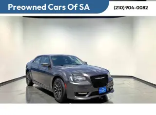2017 Chrysler 300