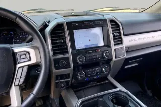 Ford F-250 Super Duty 2020 4x4 Lariat 4dr Crew Cab 8 ft. LB Pickup