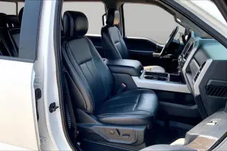 Ford F-250 Super Duty 2020 4x4 Lariat 4dr Crew Cab 8 ft. LB Pickup