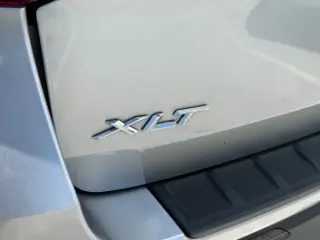 Ford Explorer 2022 XLT 4p SUV