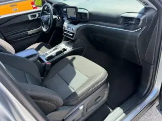 Ford Explorer 2022 XLT 4p SUV
