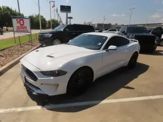 Ford Mustang 2019 EcoBoost Premium sedán de 2 puertas