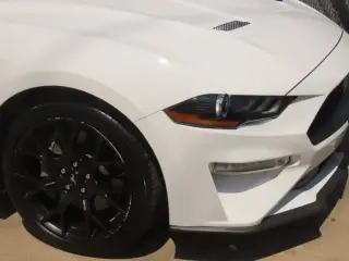 Ford Mustang 2019 EcoBoost Premium sedán de 2 puertas