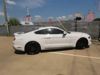 Ford Mustang 2019 EcoBoost Premium sedán de 2 puertas