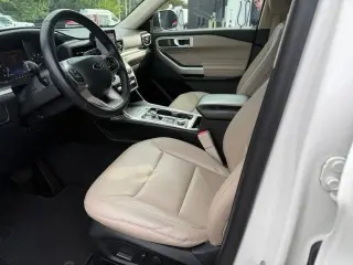 Ford Explorer 2022 AWD XLT 4dr SUV