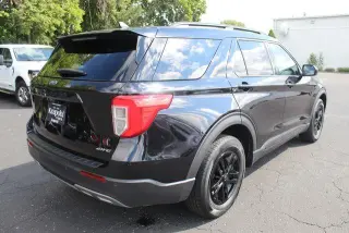 Ford Explorer 2024 AWD XLT 4dr SUV