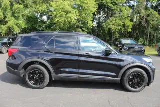 Ford Explorer 2024 AWD XLT 4dr SUV