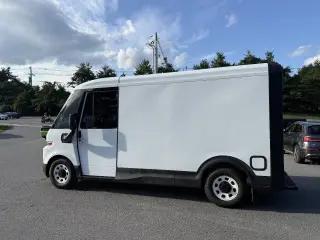 2025 Chevrolet BrightDrop 400
