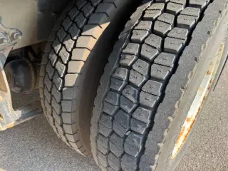 2011 Ford F-750 Super Duty