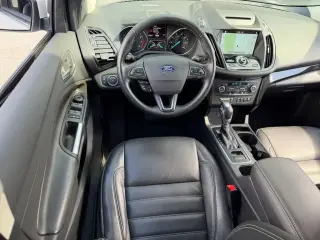 Ford Escape 2018 Titanium 4 SUV