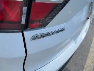 Ford Escape 2018 Titanium 4 SUV