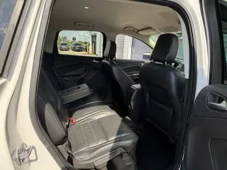 Ford Escape 2018 Titanium 4 SUV