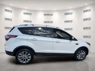 Ford Escape 2018 Titanium 4 SUV