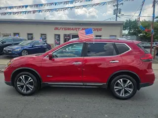 2017 Nissan Rogue Hybrid