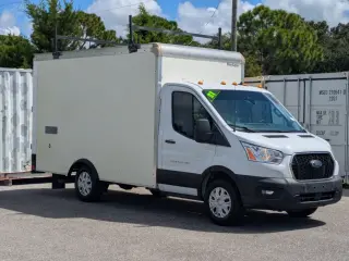 Ford Transit 2021 350 2 puertas 138 pulgadas de distancia entre ejes SRW Chasis Cutaway