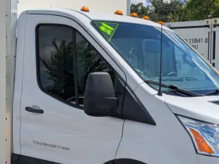 Ford Transit 2021 350 2 puertas 138 pulgadas de distancia entre ejes SRW Chasis Cutaway