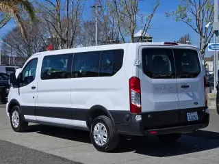 Ford Transit 2024 350 XL 3dr LWB Techo Bajo Furgón Pasajeros