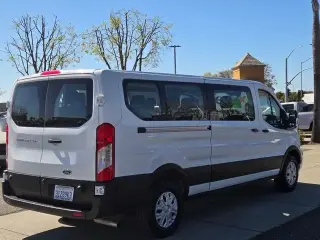 Ford Transit 2024 350 XL 3dr LWB Techo Bajo Furgón Pasajeros