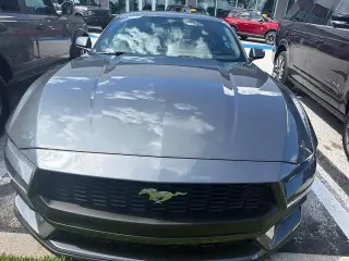 Ford Mustang 2025 EcoBoost 2 Fastback