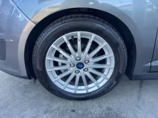 2014 Ford C-MAX Hybrid