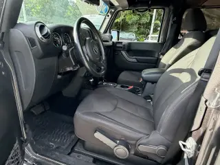 Jeep Wrangler JK 2018 4x4 Sport 2p SUV